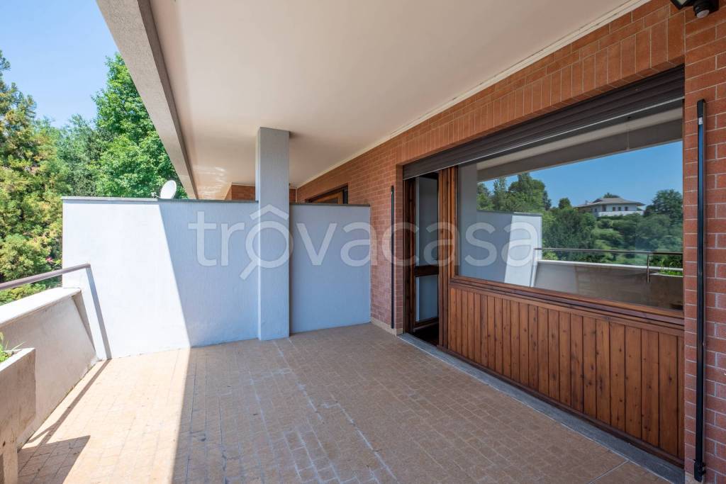 appartamento in vendita a Moncalieri in zona Revigliasco