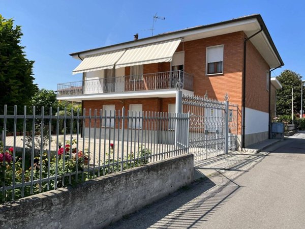 casa indipendente in vendita a Moncalieri