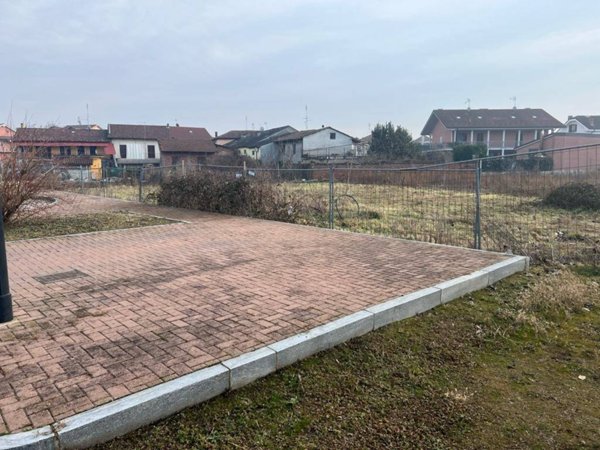 terreno edificabile in vendita a Moncalieri in zona Tetti Piatti