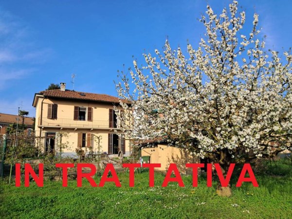 casa indipendente in vendita a Moncalieri in zona Revigliasco