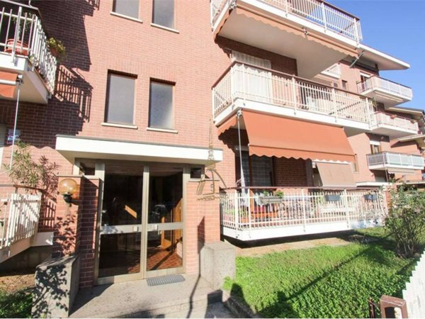 appartamento in vendita a Moncalieri in zona Testona