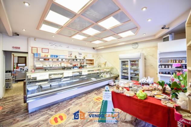 quadrivano in vendita a Moncalieri in zona Revigliasco