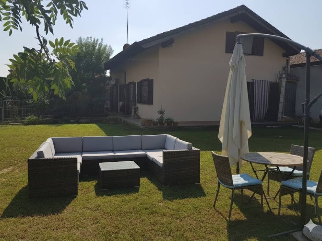 casa indipendente in vendita a Moncalieri in zona Moriondo