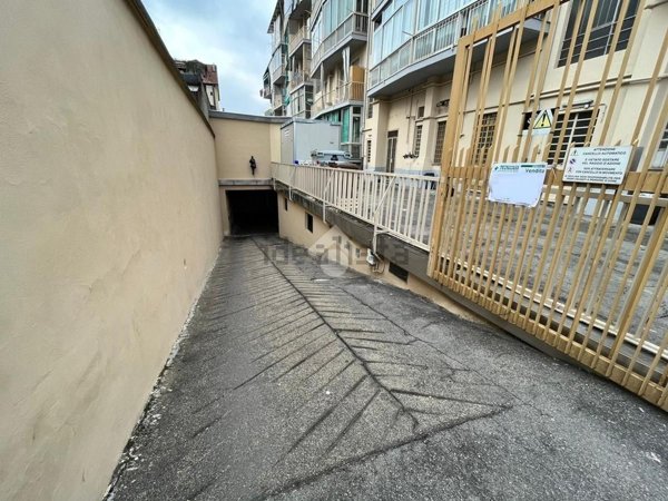locale di sgombero in vendita a Moncalieri