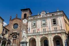 negozio in vendita a Moncalieri