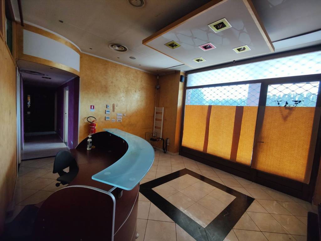 ufficio in vendita a Moncalieri