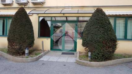 negozio in vendita a Moncalieri
