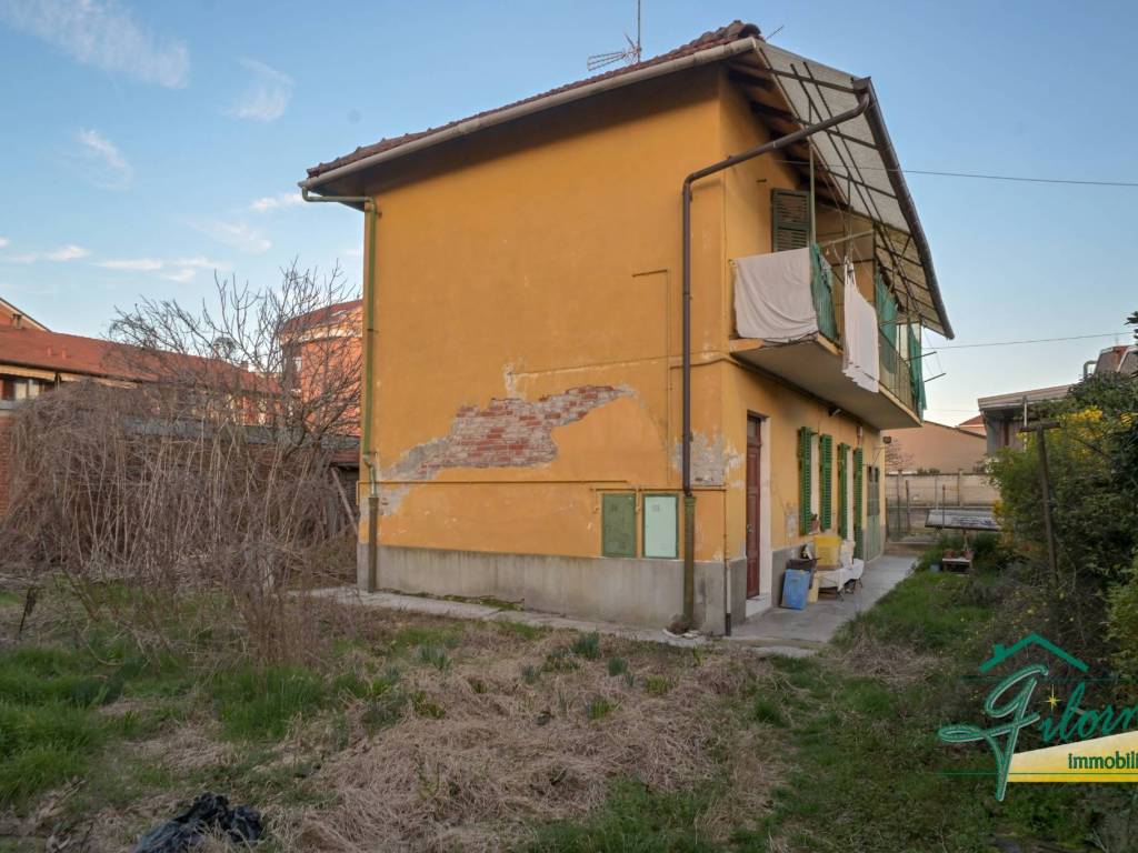 casa indipendente in vendita a Moncalieri