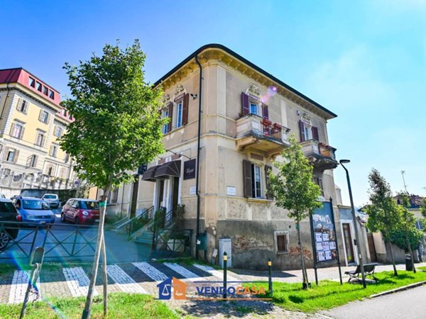 ufficio in vendita a Moncalieri