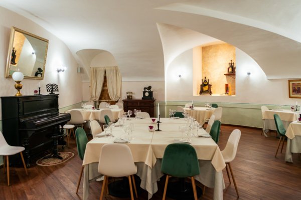 negozio in vendita a Moncalieri