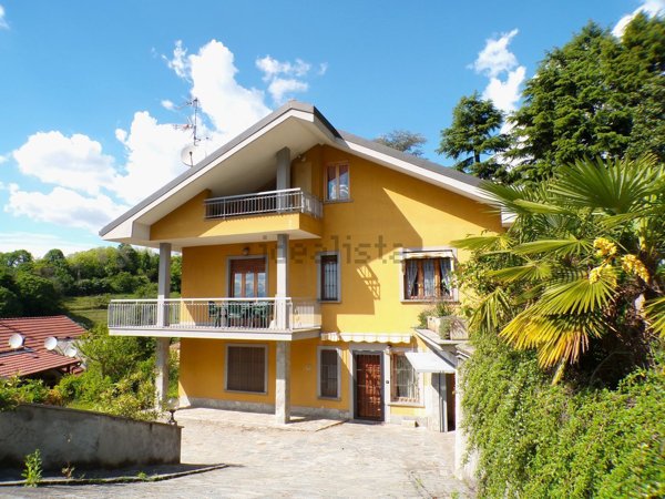 casa indipendente in vendita a Moncalieri