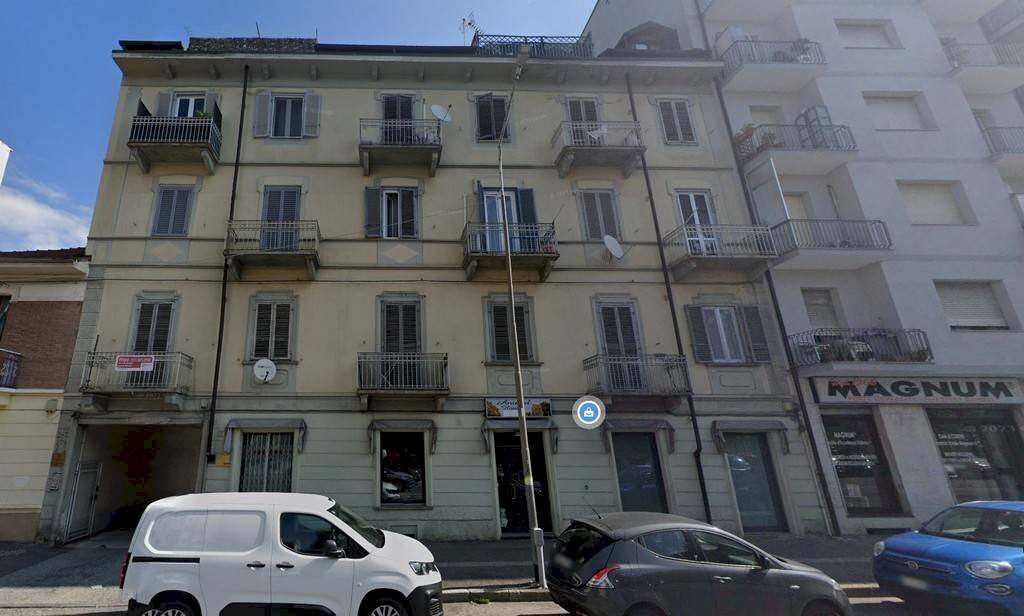 appartamento in vendita a Moncalieri in zona Borgo San Pietro
