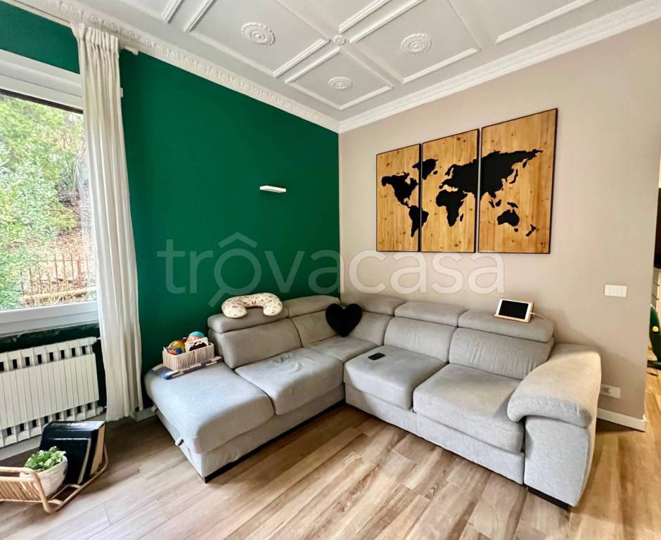 casa indipendente in vendita a Moncalieri in zona Boccia d'Oro