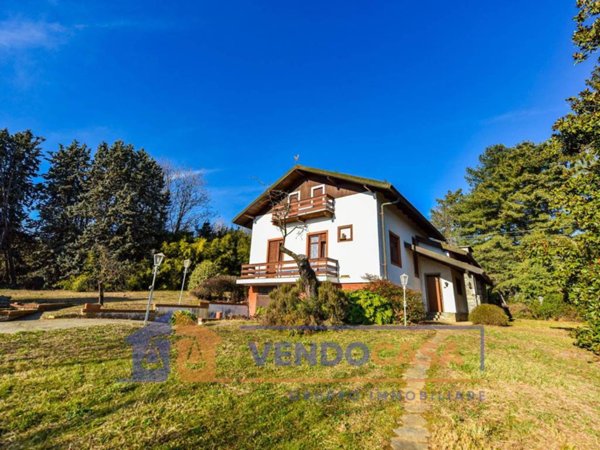 casa indipendente in vendita a Moncalieri