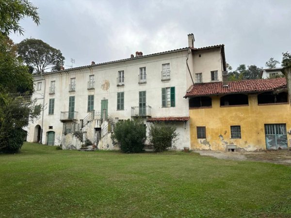 casa indipendente in vendita a Moncalieri in zona Testona