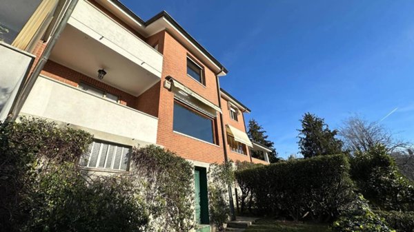 casa indipendente in vendita a Moncalieri