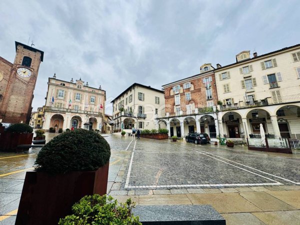 negozio in vendita a Moncalieri