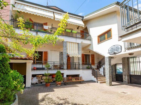 casa indipendente in vendita a Moncalieri