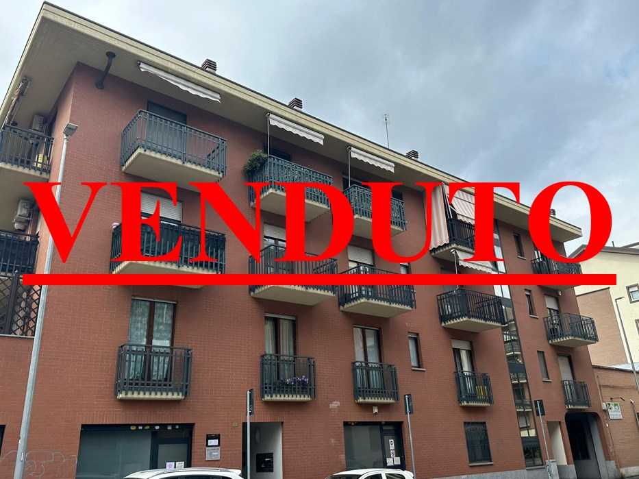 appartamento in vendita a Moncalieri in zona Borgo San Pietro