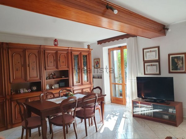 casa indipendente in vendita a Moncalieri