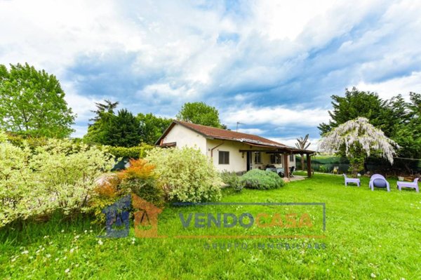 casa indipendente in vendita a Moncalieri in zona Tagliaferro