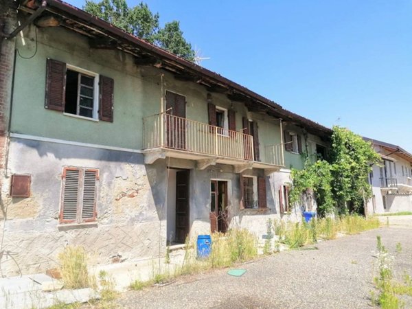 casa indipendente in vendita a Moncalieri in zona Tetti Sapini