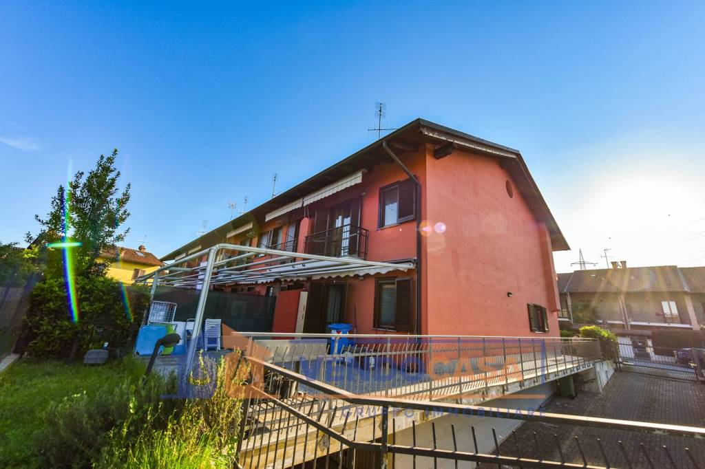 casa semindipendente in vendita a Moncalieri