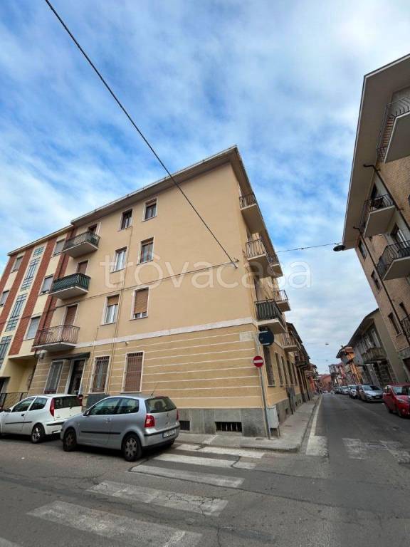 appartamento in vendita a Moncalieri in zona Borgo San Pietro