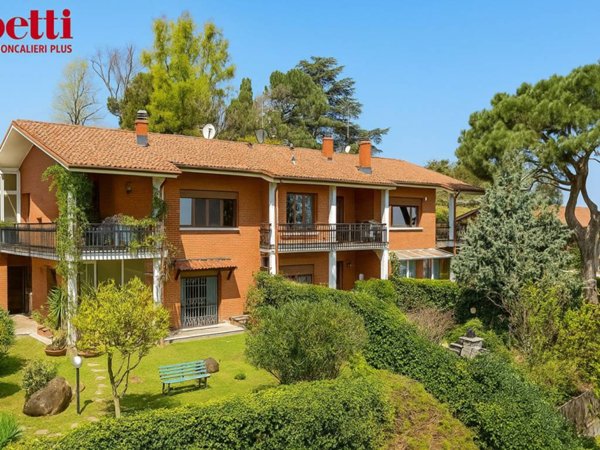 casa indipendente in vendita a Moncalieri