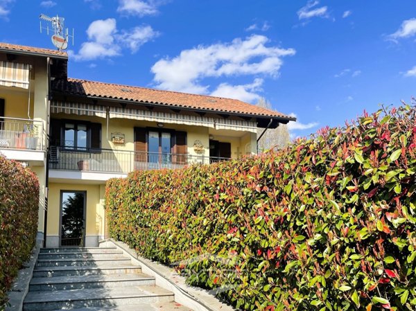 appartamento in vendita a Moncalieri in zona Testona