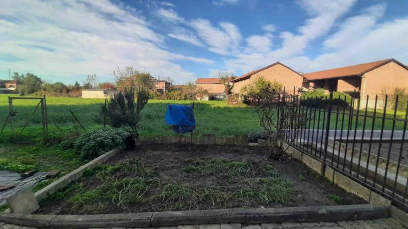 appartamento in vendita a Moncalieri in zona Tetti Piatti