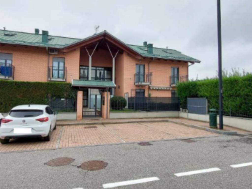 appartamento in vendita a Moncalieri in zona Testona