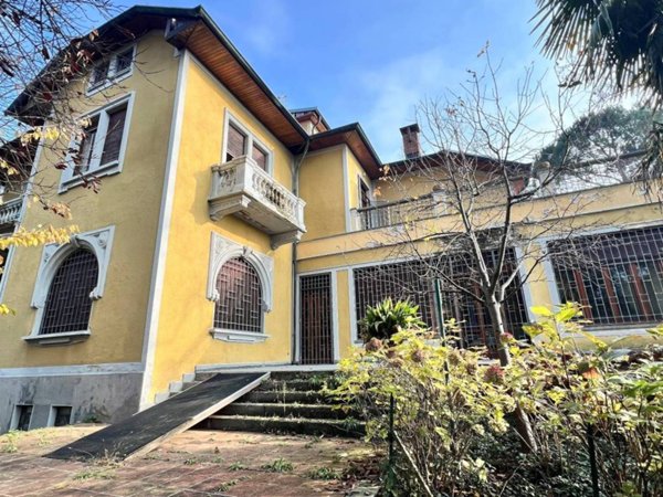 casa indipendente in vendita a Moncalieri in zona Moriondo