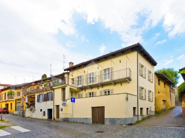 casa semindipendente in vendita a Moncalieri in zona Revigliasco