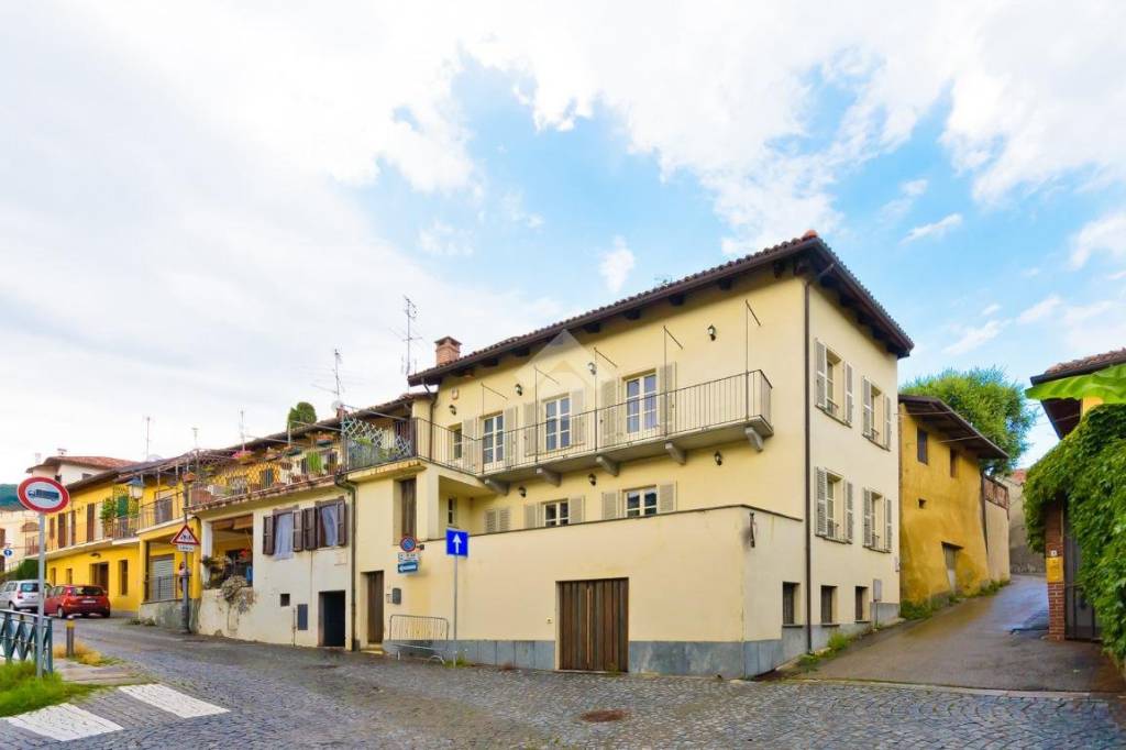 casa semindipendente in vendita a Moncalieri in zona Revigliasco