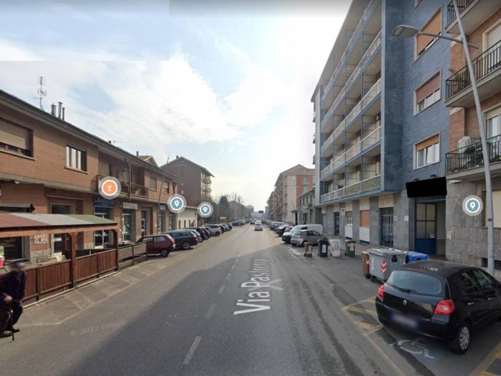 locale commerciale in vendita a Moncalieri