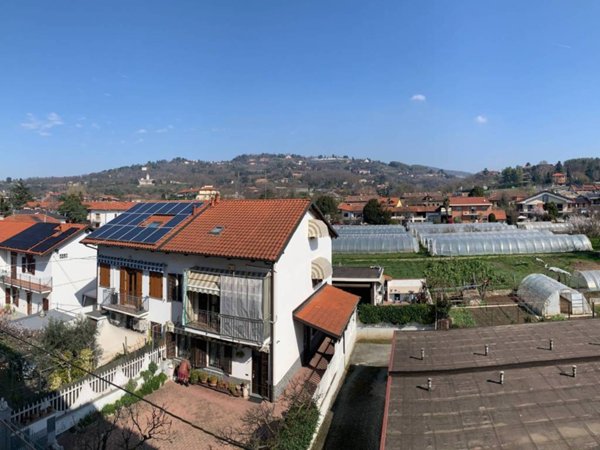 appartamento in vendita a Moncalieri in zona Testona