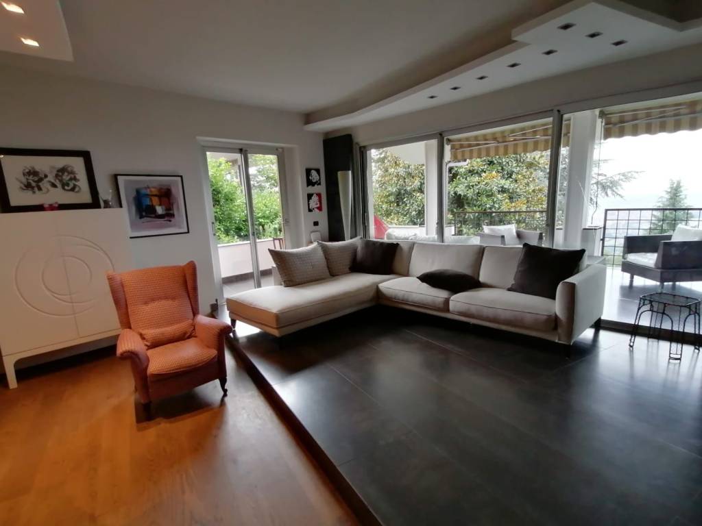 casa indipendente in vendita a Moncalieri in zona Boccia d'Oro