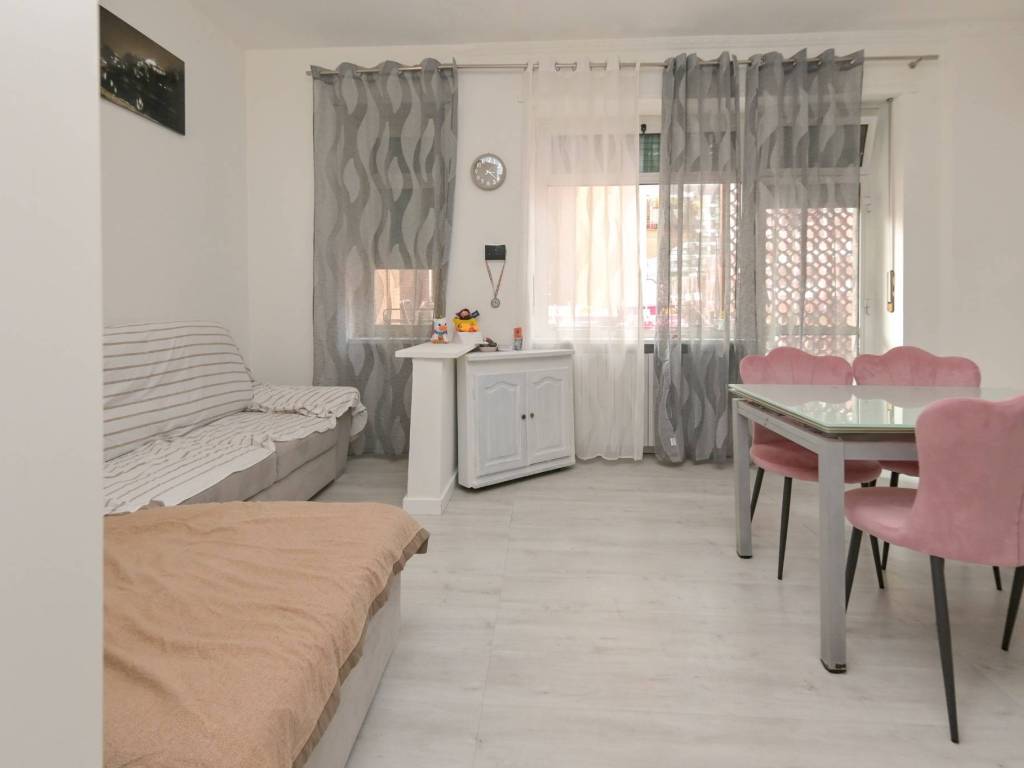 appartamento in vendita a Moncalieri in zona Borgo San Pietro