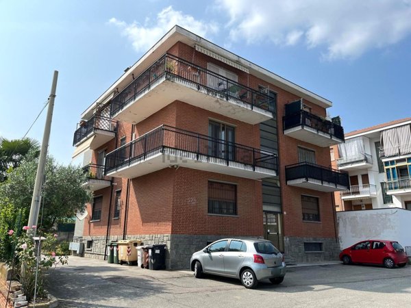 appartamento in vendita a Moncalieri in zona Testona