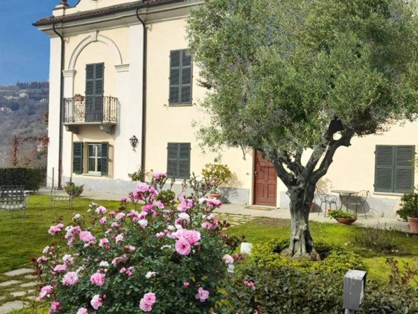 casa indipendente in vendita a Moncalieri in zona Testona