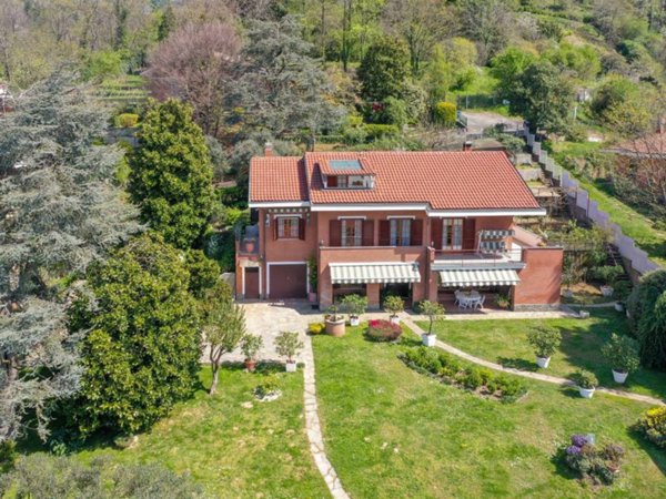 casa indipendente in vendita a Moncalieri in zona Boccia d'Oro