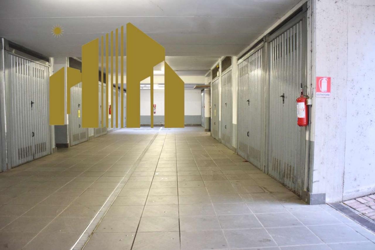 negozio in vendita a Moncalieri in zona Testona
