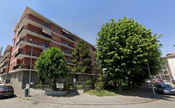 appartamento in vendita a Moncalieri in zona Borgo San Pietro