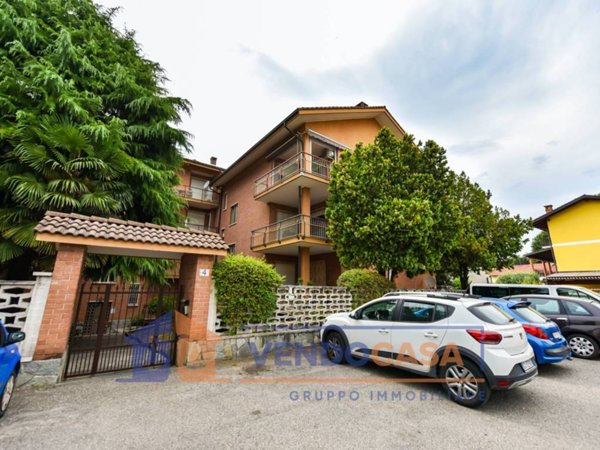 appartamento in vendita a Moncalieri in zona Testona