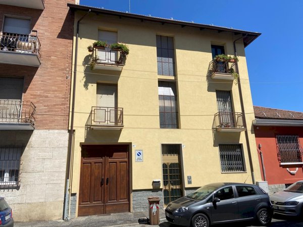 appartamento in vendita a Moncalieri in zona Borgo San Pietro