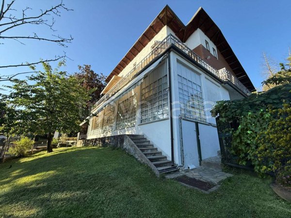 casa indipendente in vendita a Moncalieri in zona Boccia d'Oro
