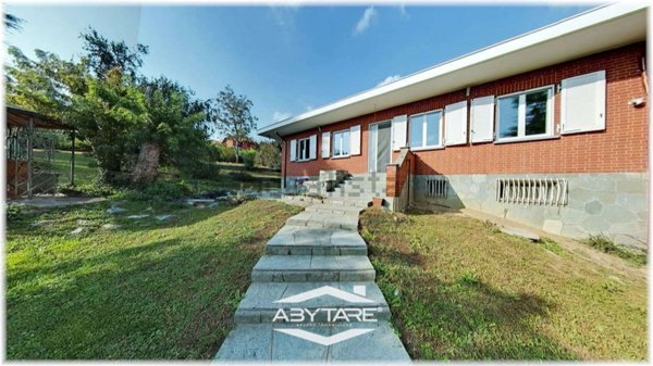 casa indipendente in vendita a Moncalieri in zona Moriondo