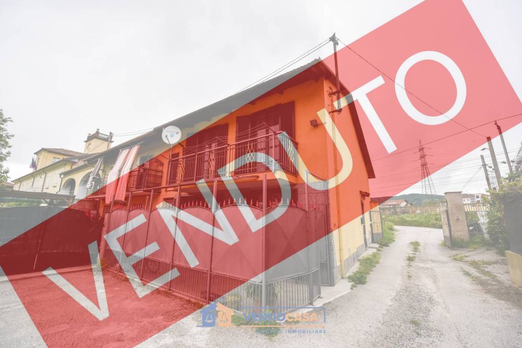 casa indipendente in vendita a Moncalieri in zona Moriondo