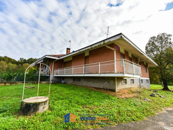 casa indipendente in vendita a Moncalieri